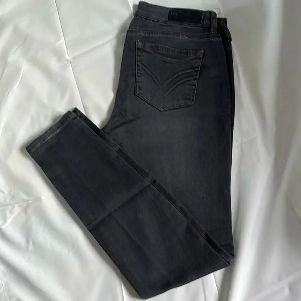 WILLIAM RAST Sienna Mid Rise Black Skinny Denim Jeans, Size 29